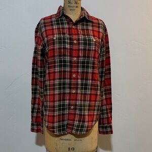 American Eagle Outfitters Red and Black Plaid Shirt